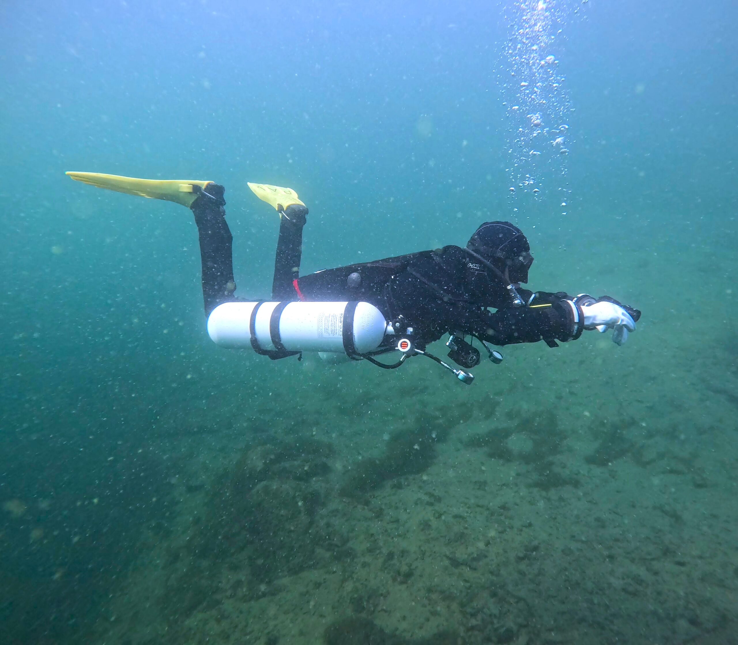 Side Mount Scuba Diving No Gravity Divers