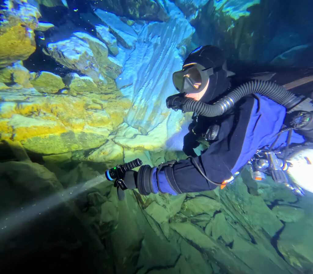 Overhead Diving Training Image Name